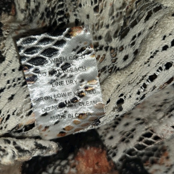 Origami by Vivien Lace Y2K Sheer Mesh Lace Top Duster Whimsigoth Grunge Boho - Picture 4 of 5